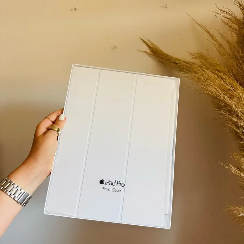 NEW NWT APPLE White iPad Pro Smart Cover Case Stand 12.9-inch 3rd Generation